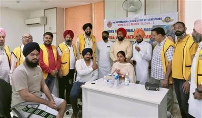 सांसद मनीष तिवारी ने किया लायंस क्लब द्वारा आयोजित कोरोना टीकाकरण कैंप का उद्घाटन