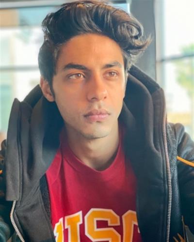 Shocker: Witness claims NCB sought bribe from SRK to release Aryan