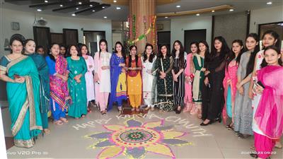Karva Chauth celebrated with fervour at Aryans