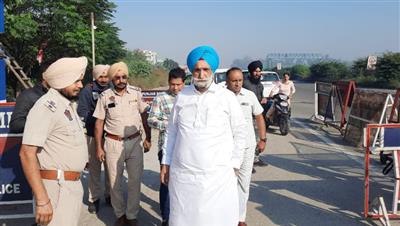 Deputy Chief Minister conducts surprise checking of Police Nakas; 4 police personnel suspended