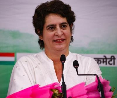 Priyanka suffering from viral fever, cancels UP event