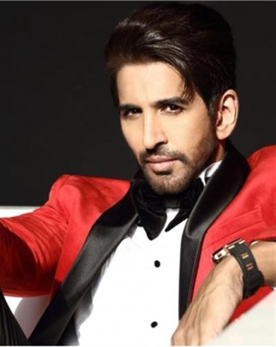 'Bigg Boss 15': Vishal Kotian tests Covid-positive ahead of entry as wild card contestant