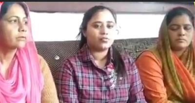  Parents of Simran Kaur of village Dumna happy to arrive home from Ukraine, thanks Central Government