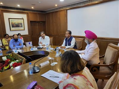 हमारी सरकार स्वास्थ्य देखभाल सुविधाओं में क्रांति लाने के लिए पूरी तरह वचनबद्ध : डाक्टर सिंगला