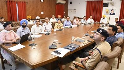 मुख्यमंत्री 15 अगस्त को सरकार के मुख्य प्रोग्राम ‘मोहल्ला क्लीनिक ’ की करेंगे शुरूआत