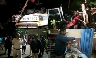 3 kids among 7 killed as cruiser rams into tree