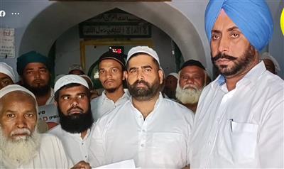  भाजपा नेताओं के खिलाफ कार्रवाई को लेकर मुस्लिम समुदाय ने राष्ट्रपति को भेजा ज्ञापन