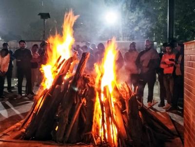 भारी सुरक्षा के बीच अंजलि का अंतिम संस्कार किया गया