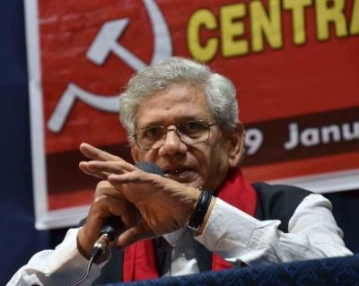 उपराष्ट्रपति जगदीप धनखड़ की संविधान के खिलाफ टिप्पणी भविष्य के लिए खतरनाक संकेत : सीताराम येचुरी