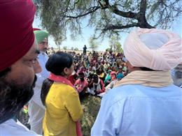 CABINET MINISTER DR. BALJIT KAUR LISTENS TO PROBLEMS OF MNREGA WORKERS IN VILLAGE LAKHEWALI
