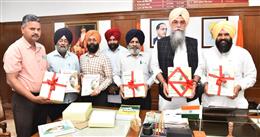 PVS SPEAKER RELEASES BOOK 