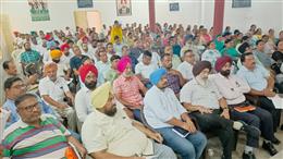 Monthly meeting of heads of government schools