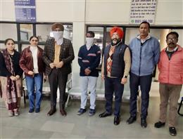 Vigilance Bureau arrests Water Supply and Sanitation dept SDO, Fitter Helper for demanding Rs one lakh bribe