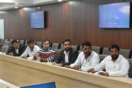 आदर्श चुनाव आचार संहिता की मर्यादाओं का पालन करेंगे प्रत्याशी