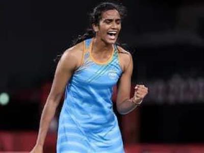 Sindhu beats Bingjao to win bronze in women's singles