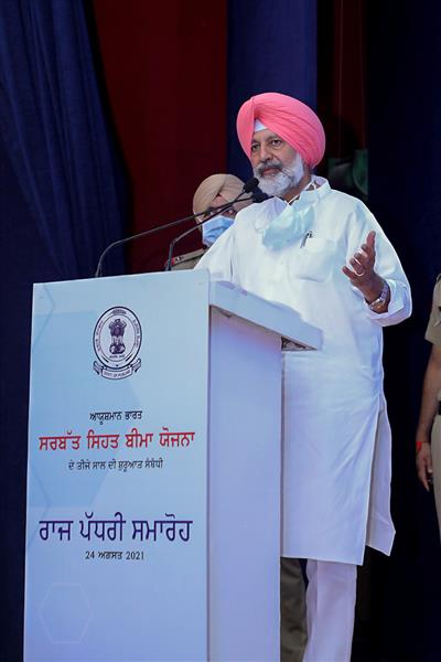 ਸਰਬੱਤ ਸਿਹਤ ਬੀਮਾ ਯੋਜਨਾ ਅਧੀਨ 8.06 ਲੱਖ ਲਾਭਪਾਤਰੀਆਂ ਦੇ ਮੁਫ਼ਤ ਇਲਾਜ ਮੁਹੱਈਆ ਕਰਵਾਏ: ਬਲਬੀਰ ਸਿੱਧੂ
