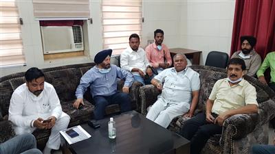 पंजाब सफ़ाई कर्मचारी आयोग ने सफ़ाई कर्मचारियों के लिए डी.सी. रेट पर वेतन और अन्य सहूलतें यकीनी बनाईं